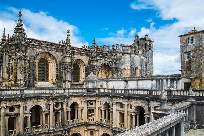 tomar-and-castle-of-almourol-private-full-day-tour-from-lisbon