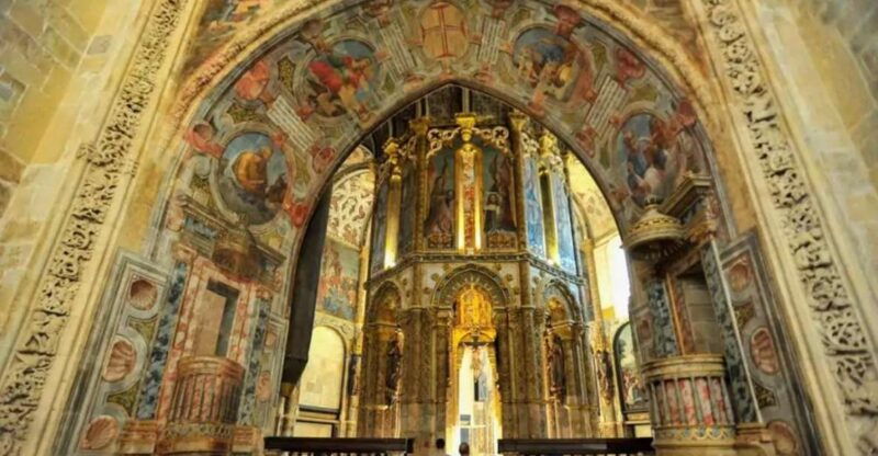 tomar-batalha-full-day-private-transport-from-lisbon