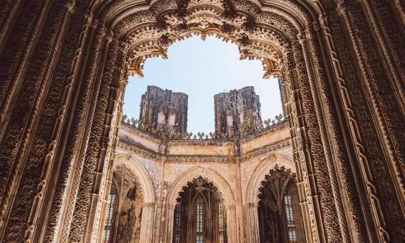 tomar-batalha-full-day-private-transport-from-lisbon