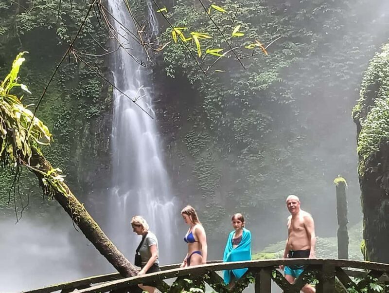 Tomohon: Private Day Trip to North Sulawesi with Lunch - Frequently Asked Questions