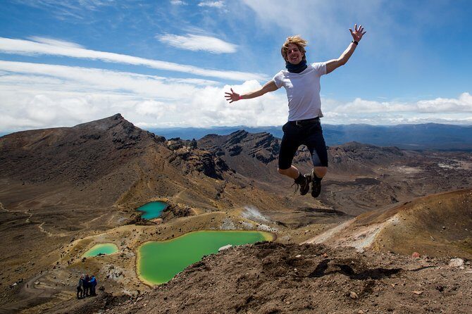 Tongariro Alpine Crossing Ketetahi Shuttle - What’s Included and How It Works