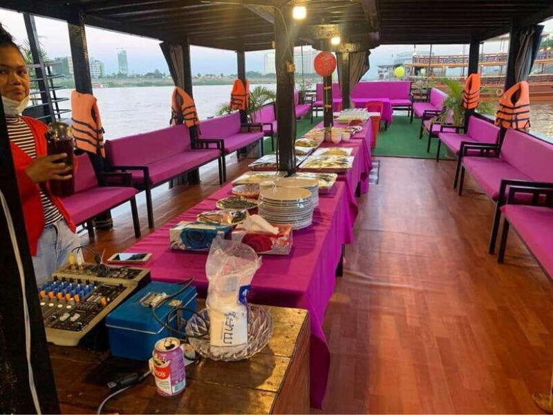 Tonle Sap Cruise & land Tour between Phnom Penh & Siem Reap - Authentic Insights from Travelers