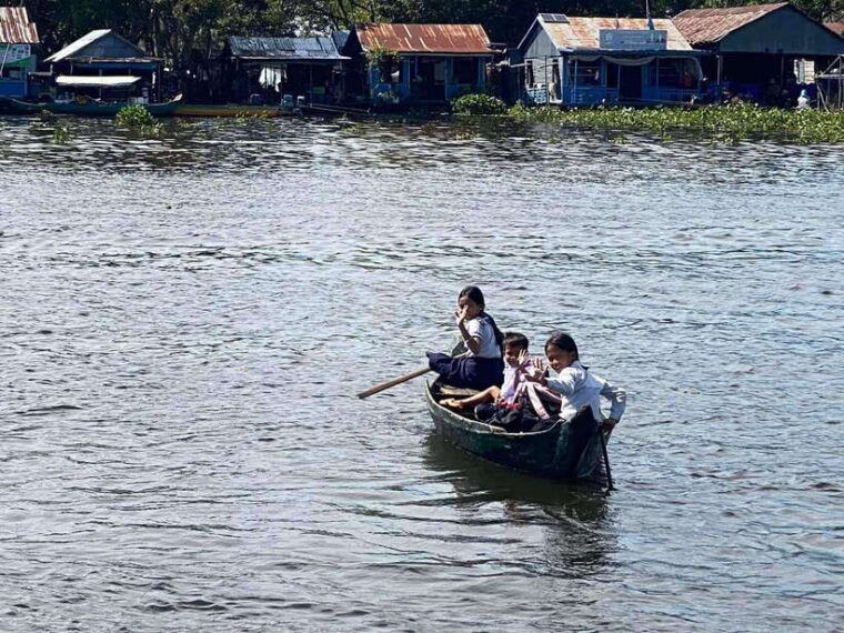 tonle-sap-kompong-phluk-floating-village-private-tour