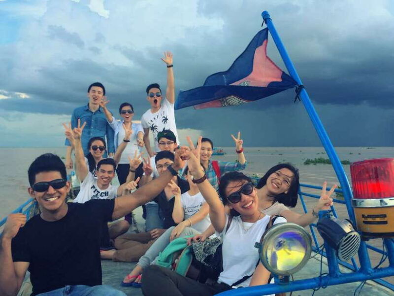 tonle-sap-tour-of-kompong-phluk-village-evening-food-tour