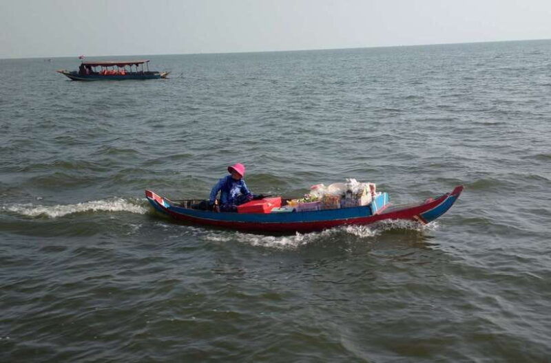 tonle-sap-tour-of-kompong-phluk-village-evening-food-tour