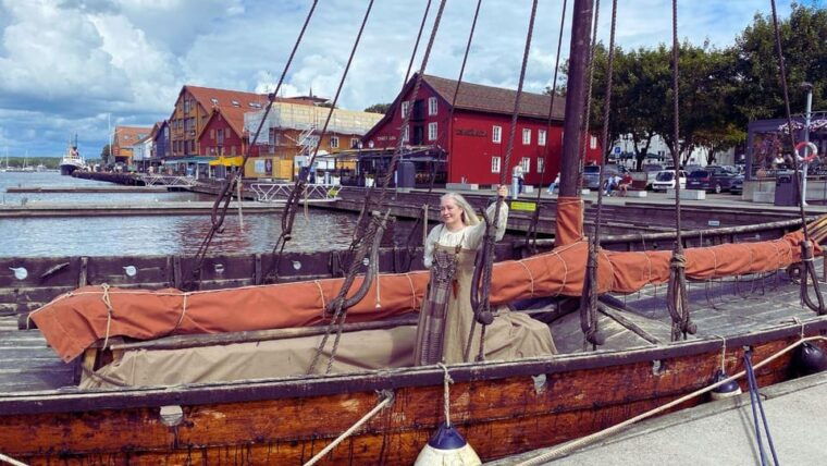 tonsberg-walk-with-a-viking-guided-tour