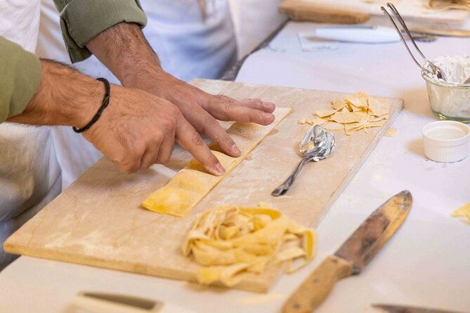 top-class-of-ravioli-fettuccine-and-tiramisu-workshop-in-rome