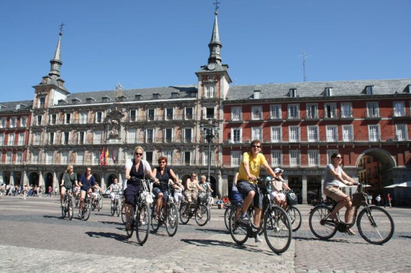 top-highlights-of-madrid-bike-tour-3hrs-e-bike-optional