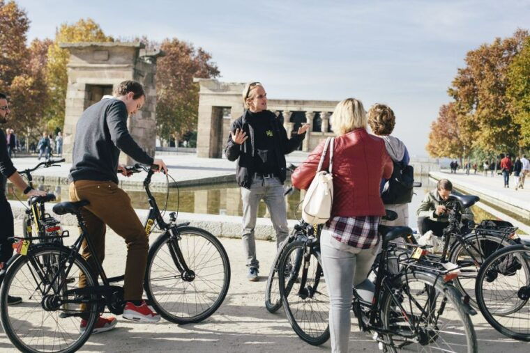 top-highlights-of-madrid-bike-tour-3hrs-e-bike-optional