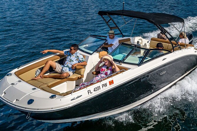 top-rated-boat-rental-with-captain-1-to-11-people-2