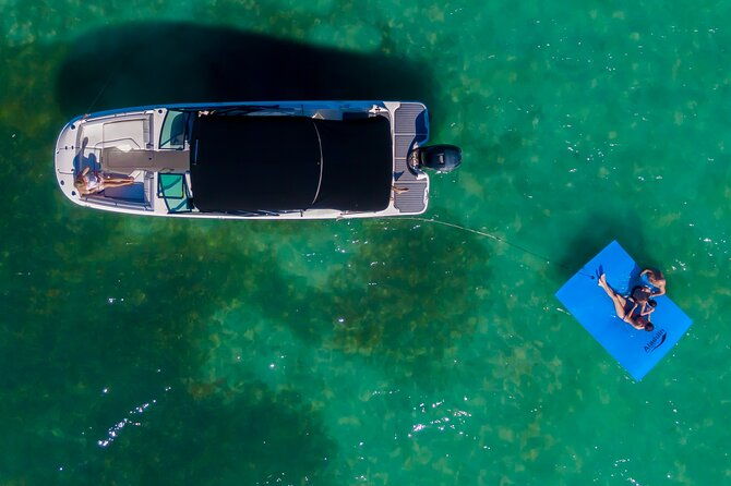 top-rated-boat-rental-with-captain-1-to-11-people-2