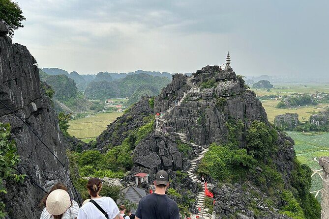 TOP RATED Luxury Daily Tour from Hanoi to Ninh Binh - An In-Depth Look at the Tour