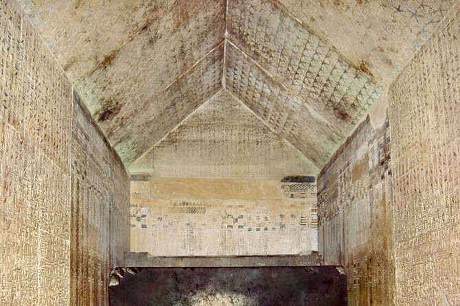 Top Rated Saqqara Highlights: Private Guided Day Tour from Cairo - Transportation & Comfort