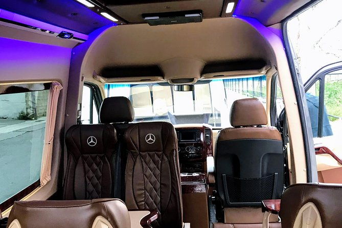 top-santorini-attractions-5-hour-custom-private-tour-with-local-2