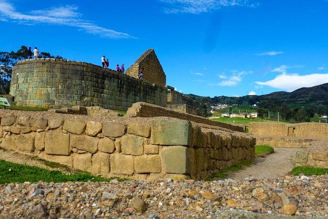 top-ten-wonders-of-ecuador-tour-from-quito-end-in-cuenca
