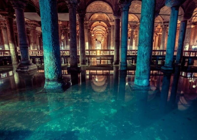 topkapi-palace-hagia-sophia-basilica-cistern-combo-ticket