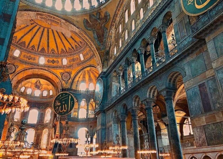 topkapi-palace-hagia-sophia-galata-tower-combo-tickets
