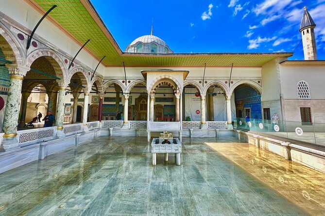 topkapi-palace-harem-basilica-cistern-the-grand-bazaar-tour