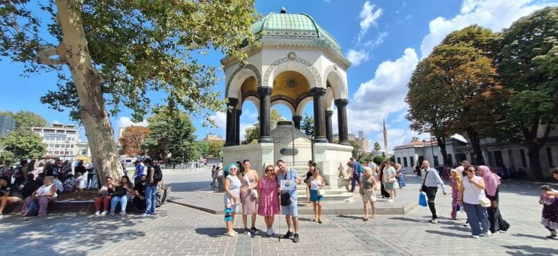 topkapi-palace-harem-skip-the-line-entry-with-sunset