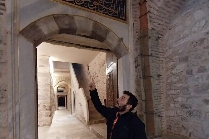 topkapi-palace-with-harem-walking-tour-with-guide