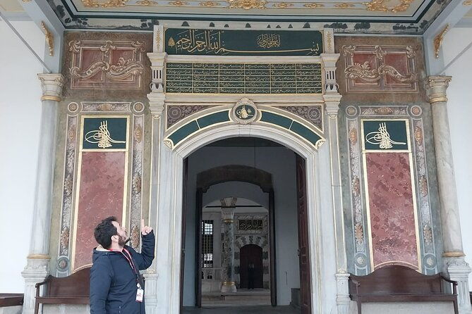 topkapi-palace-with-harem-walking-tour-with-guide