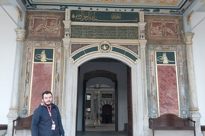 topkapi-palace-with-harem-walking-tour-with-guide