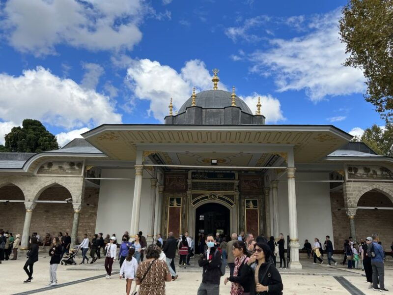 topkapi-palaceharem-guided-tour-skip-lines-all-tickets-inc