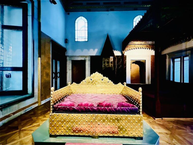 topkapi-palaceharem-guided-tour-skip-lines-all-tickets-inc