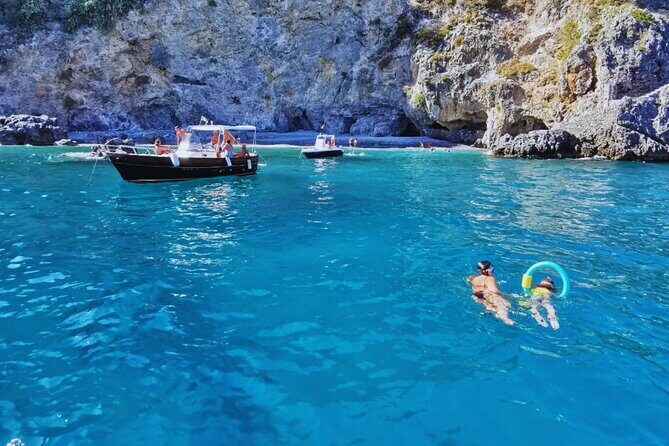 Tornado 44 - GJ - Private Tour on the Amalfi Coast or Capri - Starting Point and Pick-up
