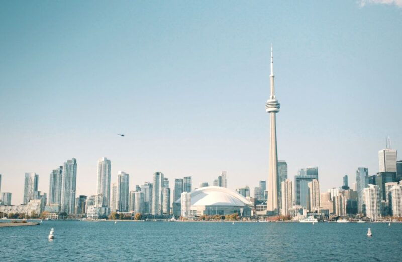 toronto-best-of-toronto-tour-with-cn-tower-and-river-cruise