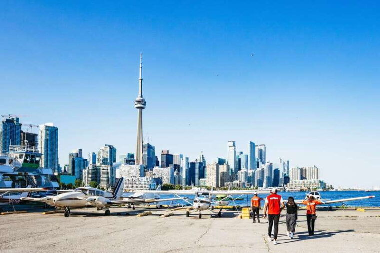 toronto-city-sightseeing-helicopter-tour