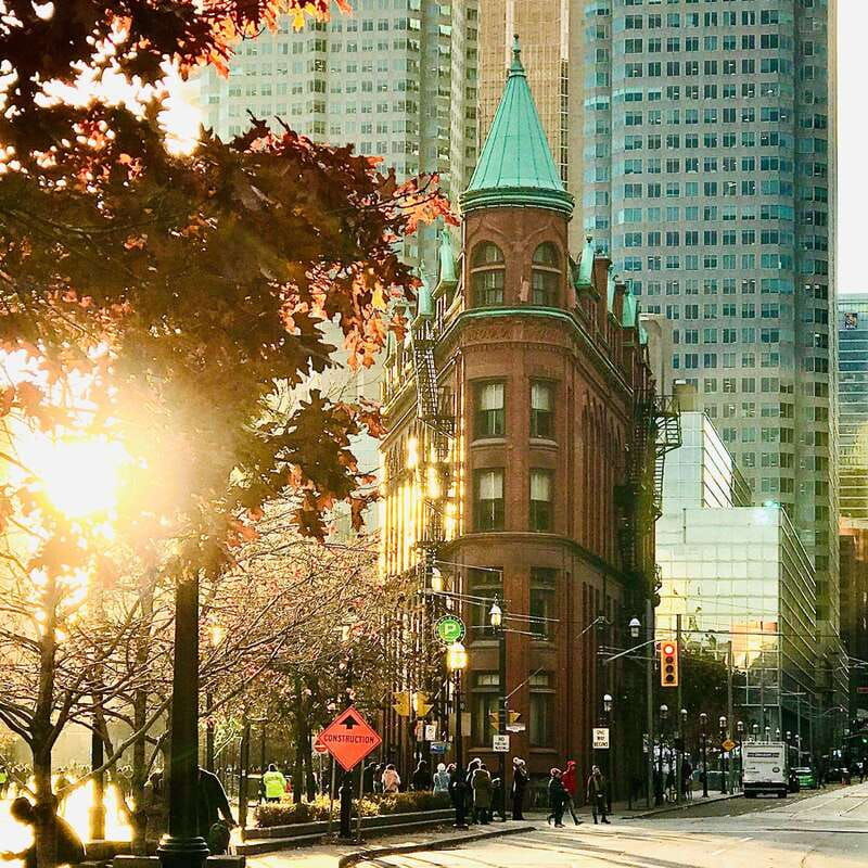 toronto-city-walking-tour