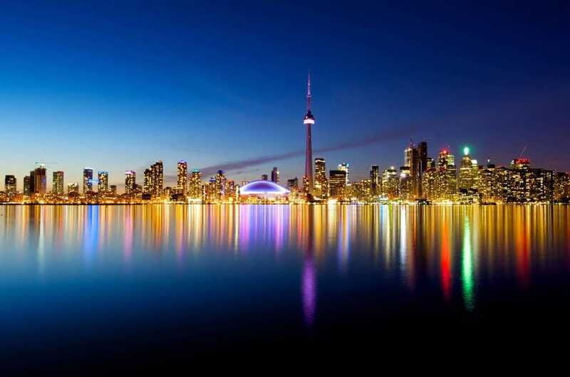 toronto-full-moon-sail-on-lake-ontario