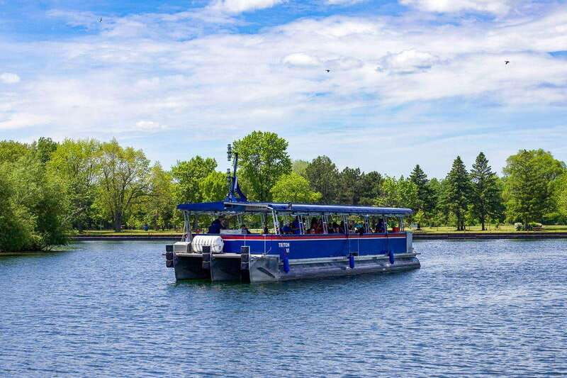 toronto-harbor-and-islands-sightseeing-cruise