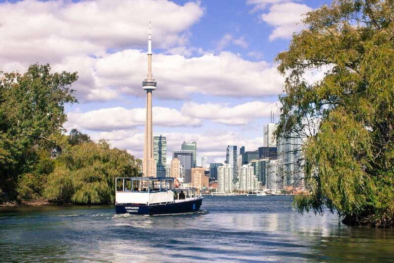 toronto-harbor-and-islands-sightseeing-cruise