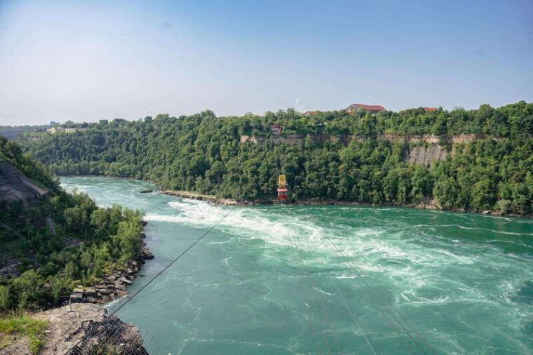 toronto-niagara-falls-day-tour-with-optional-boat-cruise