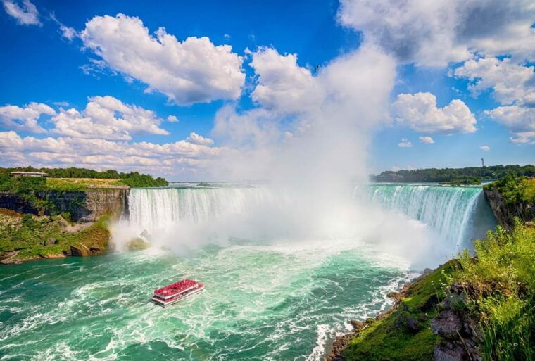 toronto-niagara-falls-guided-tour-2