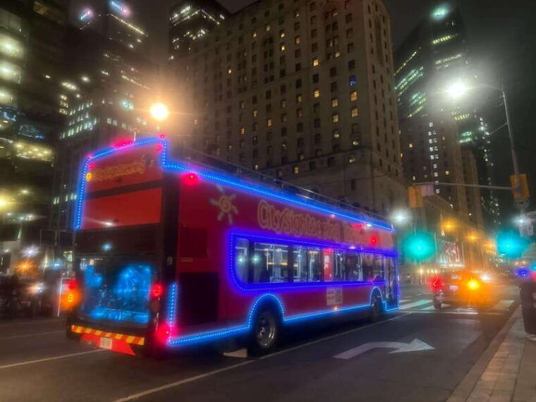 toronto-night-sightseeing-tour-on-a-double-decker-bus