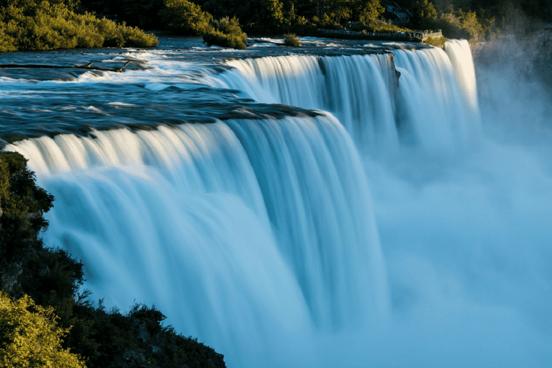 torontoniagara-fallsthousand-islands-3-day-tour-from-ny-2