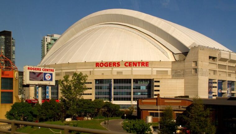torontos-waterfront-smartphone-audio-walking-tour