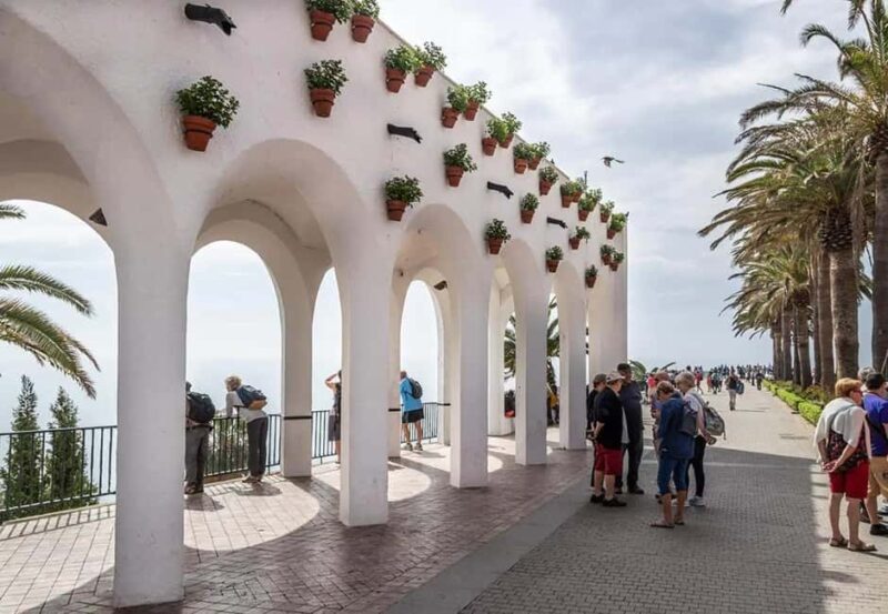 Torremolinos: Nerja and Caves Day Trip with VR Experience - Key Points