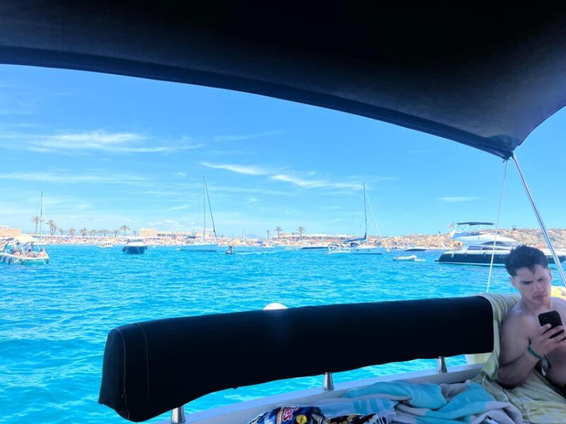 torrevieja-guided-tour-on-board-a-private-boat