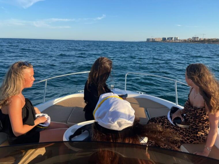 torrevieja-guided-tour-on-board-a-private-boat