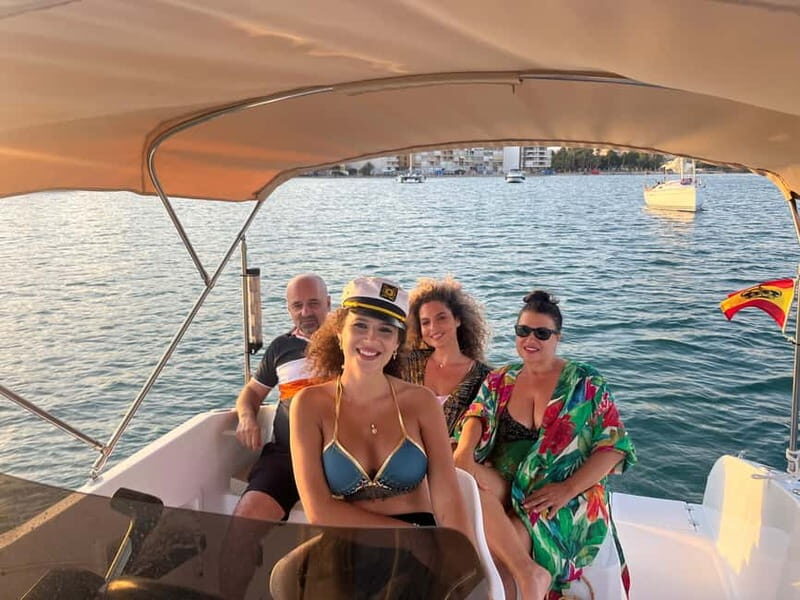 Torrevieja: Private Boat Tour with Skipper for Groups. - Who Should Consider This Tour