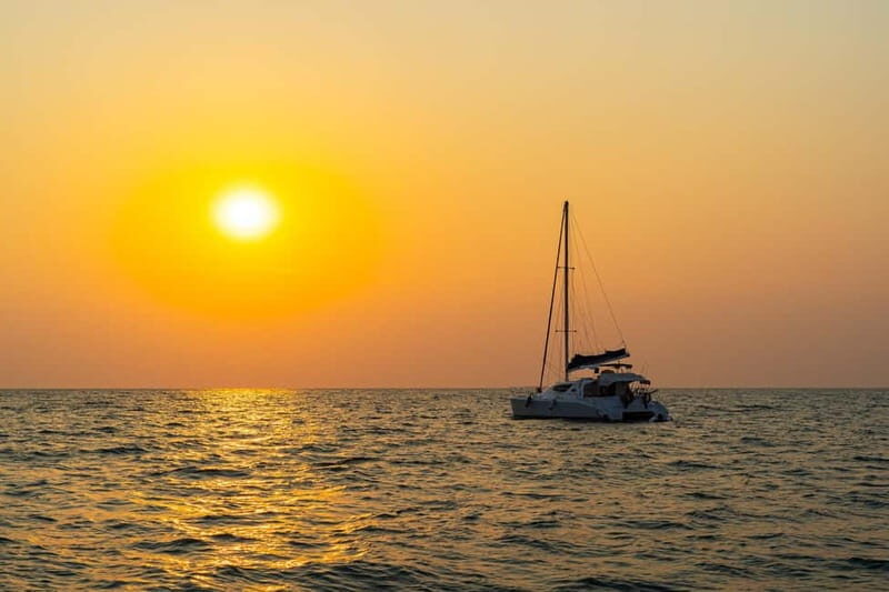 Torrevieja: Sundowner Tour with the Catamaran Apaleo - A Complete Look at the Catamaran Sundowner Tour
