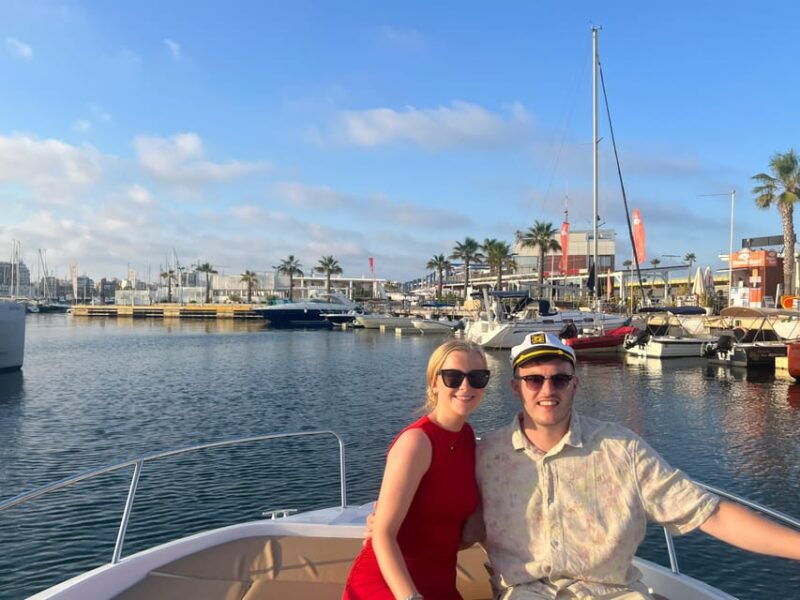 torrevieja-sunset-onboard-in-exclusive-boat-cava