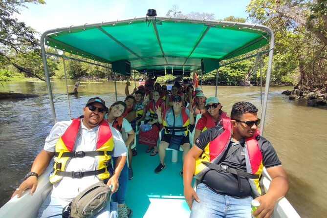 tortuguero-national-park-eco-adventure-canoe-tour-from-san-jose