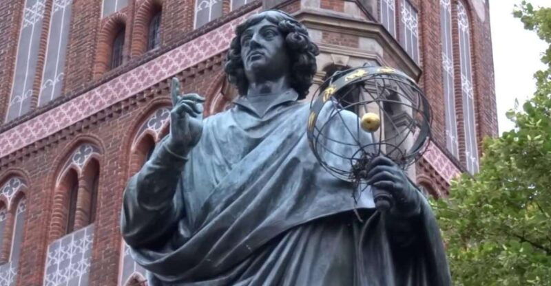 torun-copernicus-trail-and-old-town-private-walking-tour