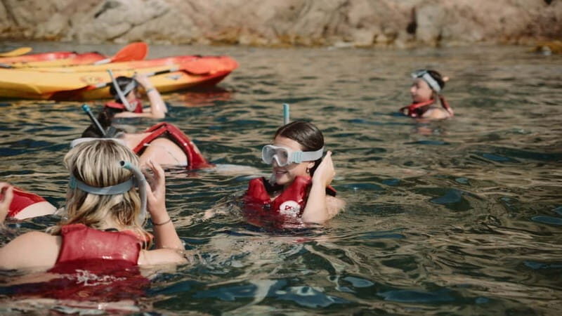 Tossa de Mar: Guided Kayaking Tour & Snorkelling - Key Points