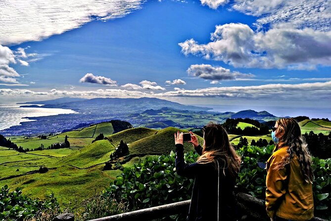 totally-personalized-private-tour-to-sete-cidades-and-lagoa-do-fogo-west